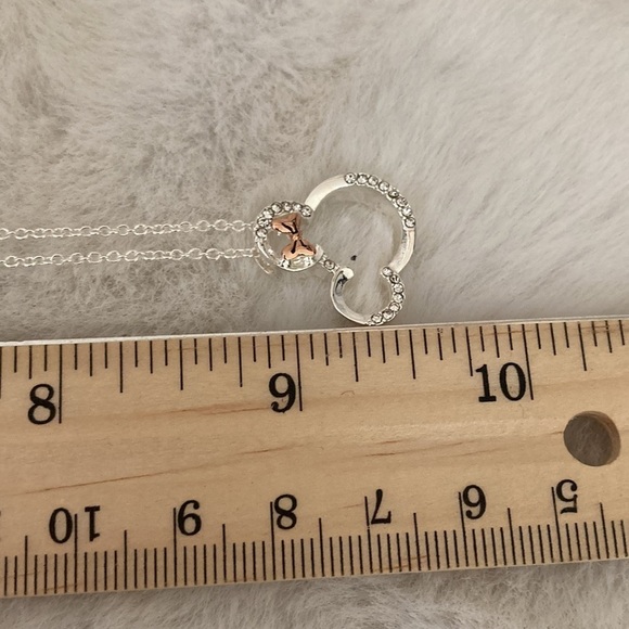 Disney Minnie Mouse Necklace - Picture 9 of 9